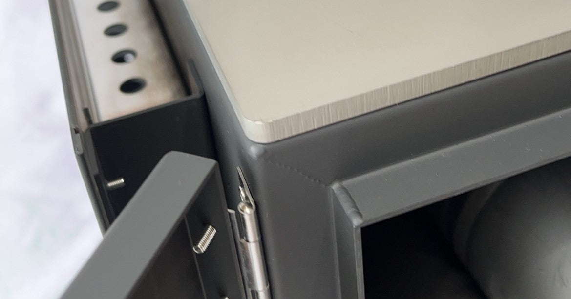 国産サウナストーブ「tanzawa」バージョンアップ! 天板強化保護鉄板 販売開始!