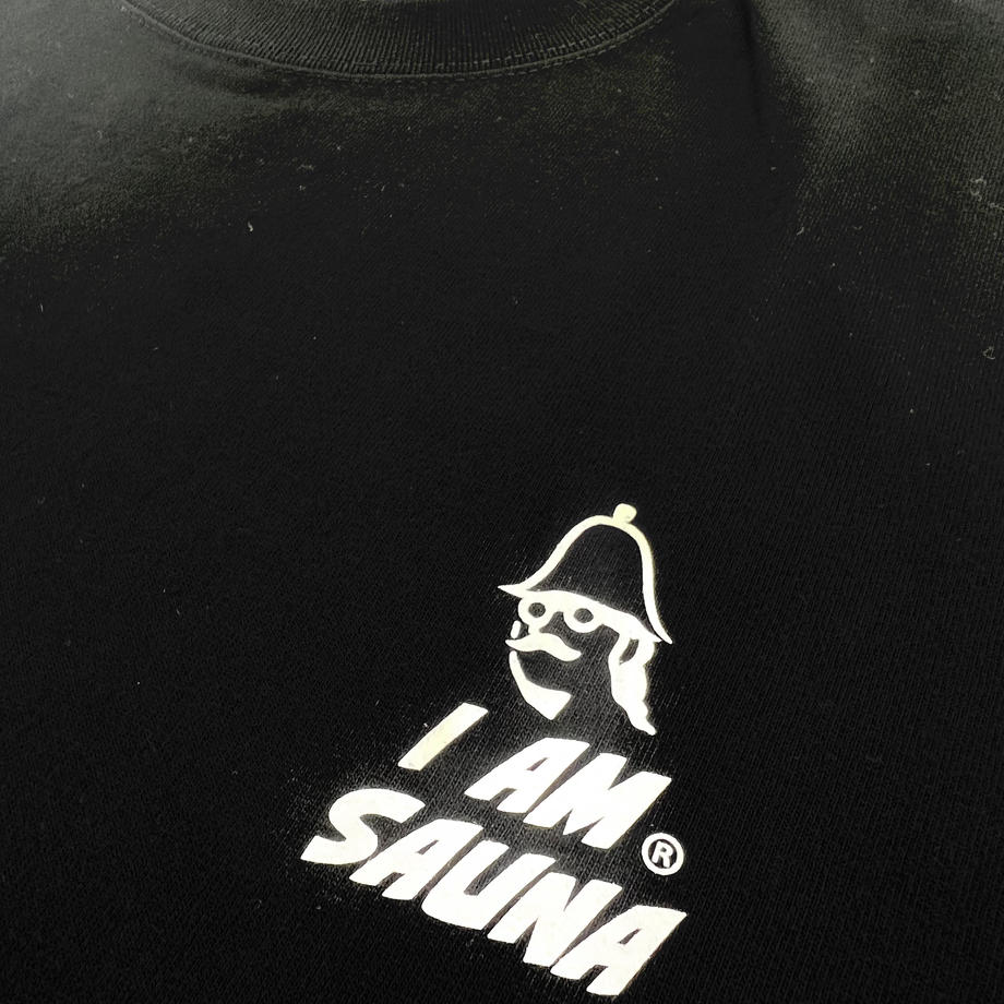 「Iam Sauna」 半袖GoodsTシャツ (KING OF SAUNA) BLK